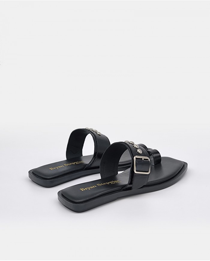 BRYAN STEPWISE Sandalia