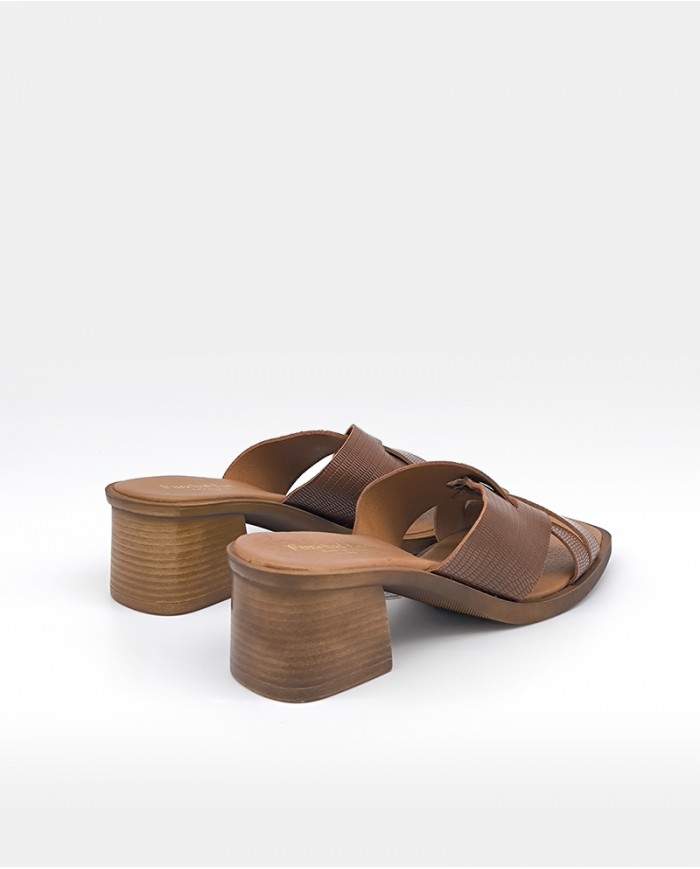 BRYAN STEPWISE Sandalia