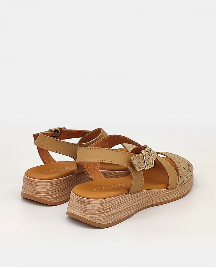 PAULA URBAN Sandalia