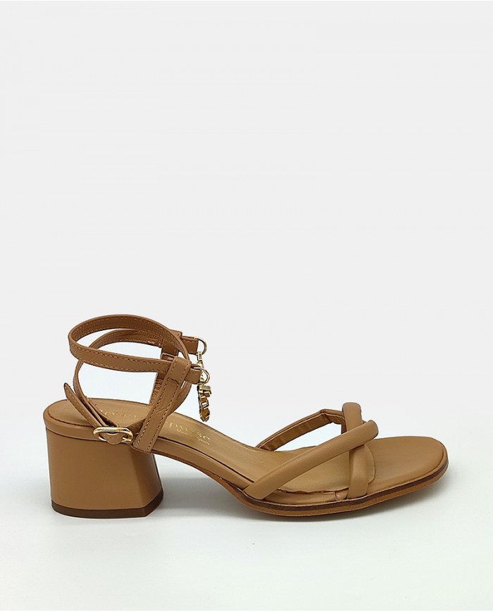 BRYAN Sandalia tacón