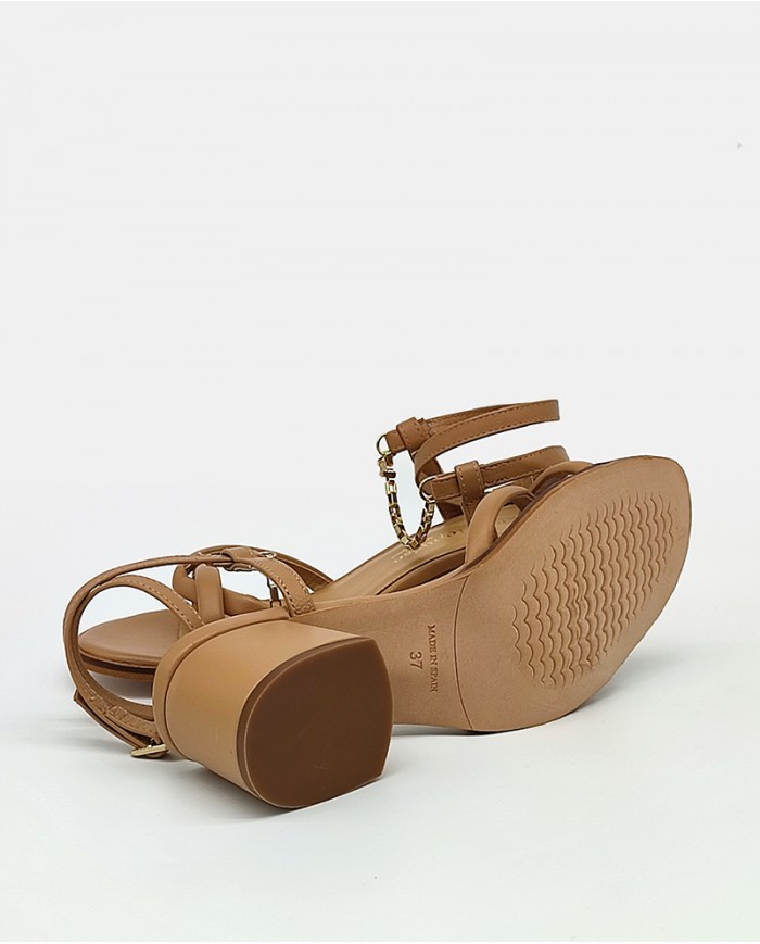 BRYAN Sandalia tacón