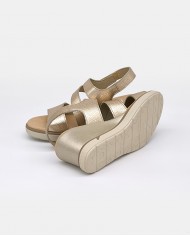 FLUCHOS Sandalia cuña